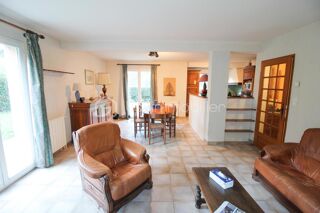  Villa à vendre 7 pièces 130 m²