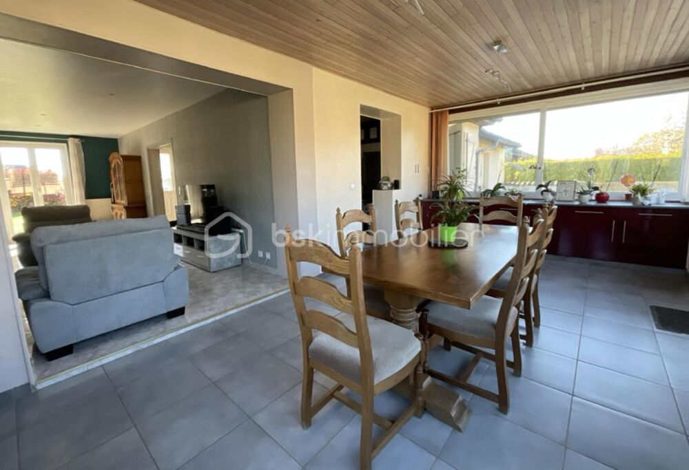 Maison familiale de 130 m² - 3 chambres - véranda et jardin