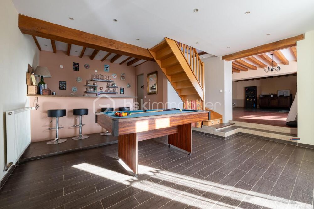 Vente Maison Magnifique bâtisse du début du 20ème siècle composée de ses vastes volumes, de ses 4 chambres et de sa dépendance ! Brannay