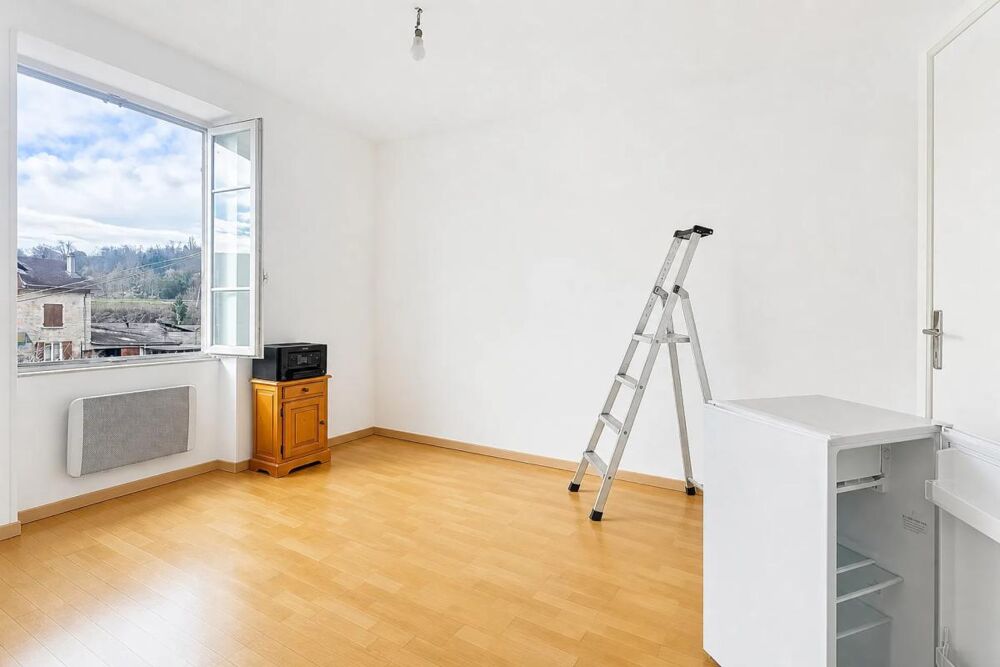 Vente Appartement Appartement 3 pièces lumineux, jardin en copro 40m² Nivolas vermelle