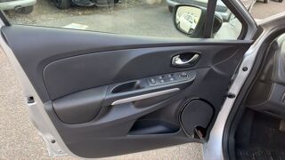 Clio 1.2 TCe 120 EDC6 Iconic 2015 occasion 42150 La Ricamarie