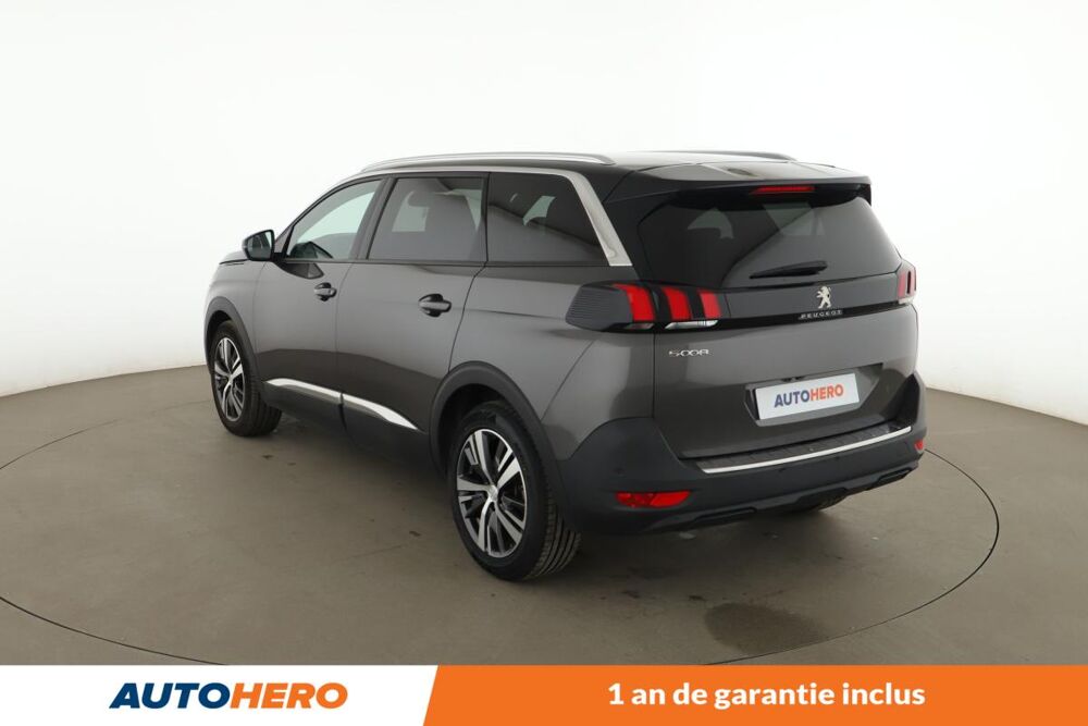 5008 1.2 Hybrid Allure Pack e-DCS6 136 ch 2023 occasion 92130 Issy-les-Moulineaux