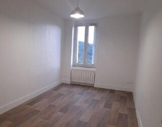  Appartement à louer 1 pièce 40 m²