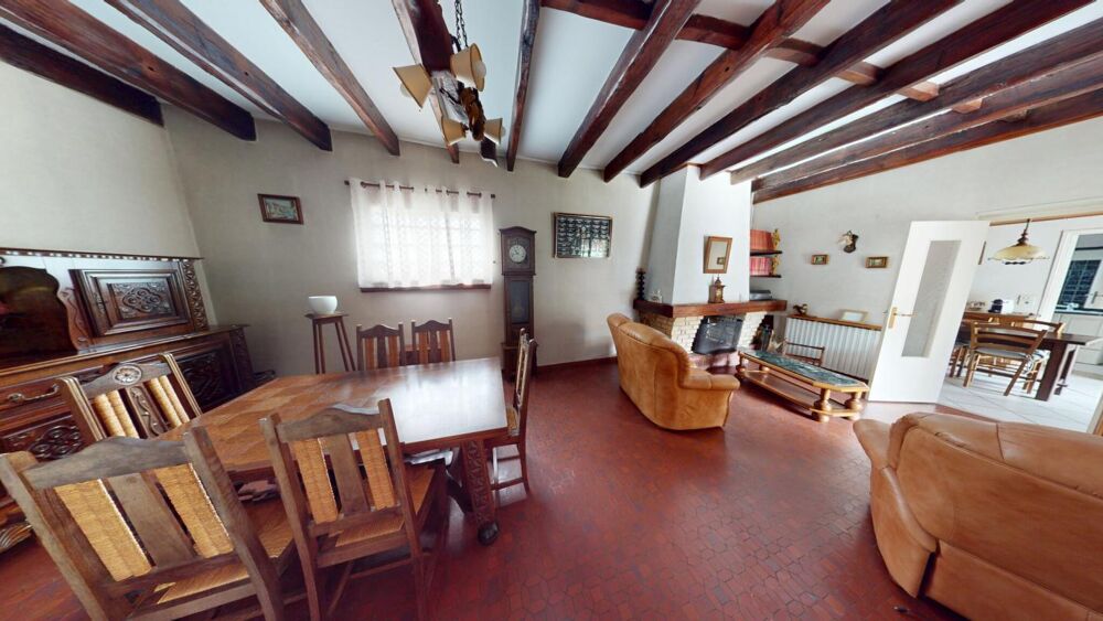 Vente Maison Maison 135 m2 avec garage et jardin centre ville Mérignac Merignac