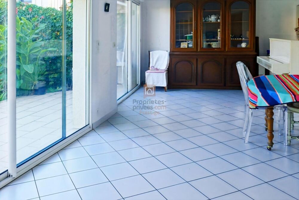 � vendre  Maison Bordeaux (33200)