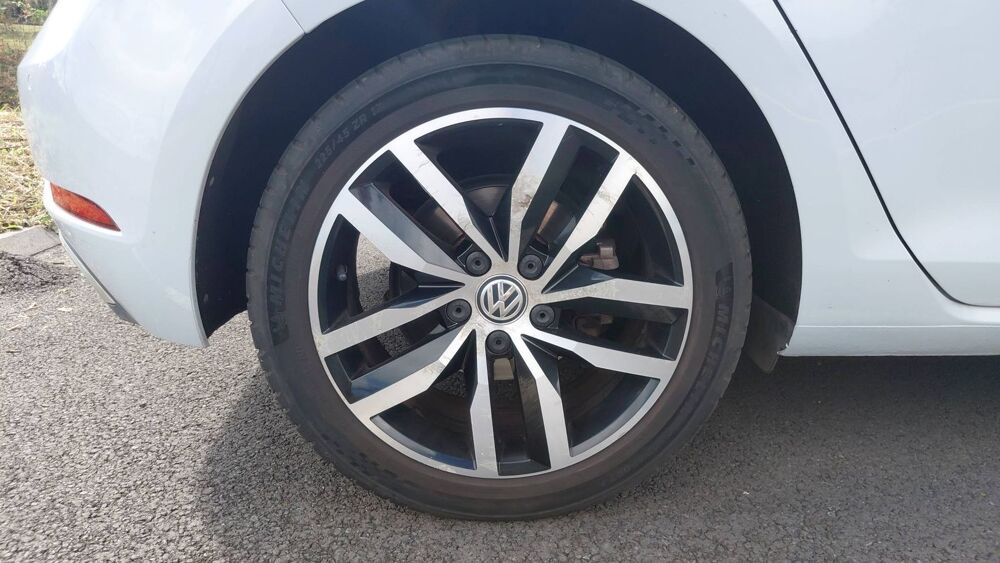 Golf 136 100 kWh E- - Automatique 2019 occasion 97460 Saint Paul