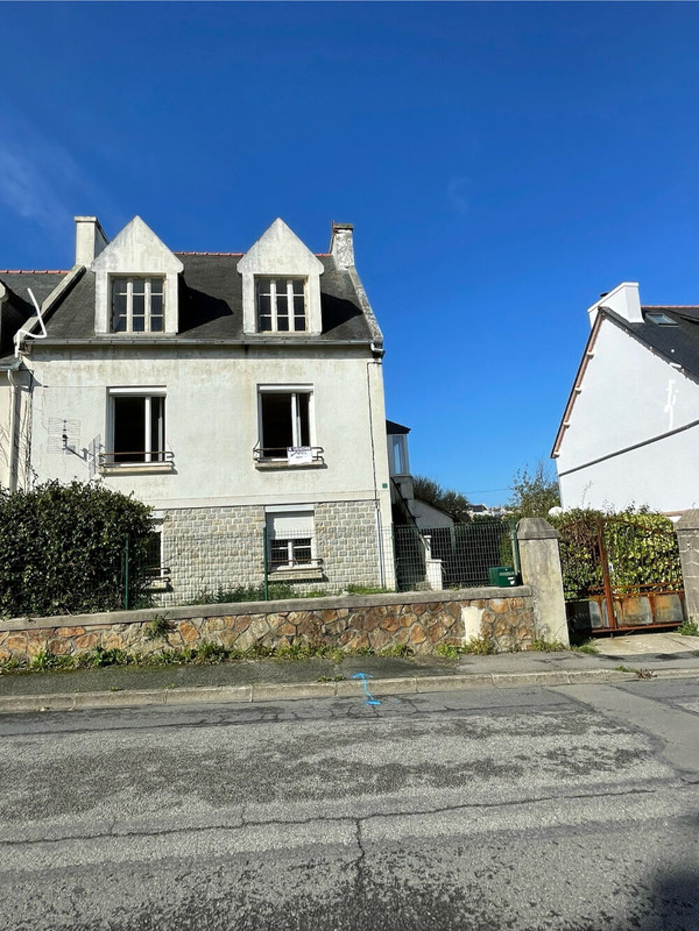 Vente Maison Maison de caractère à vendre à Camaret-sur-Mer – À deux pas du port et des commerces Camaret sur mer