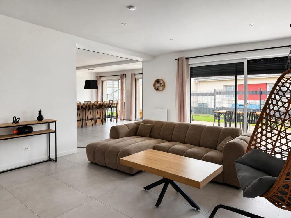 Vente Maison Maison de 5 pièces de 150 m² à Criquetot-l'Esneval Criquetot l esneval