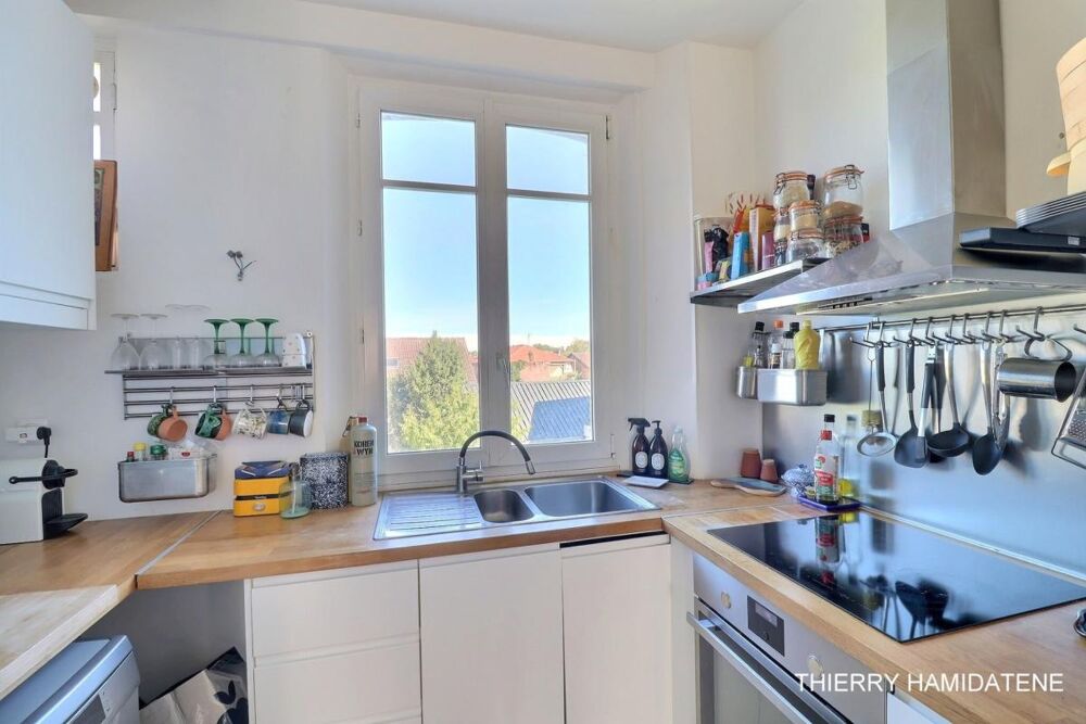 Vente Appartement COLONIE !! A 5MN à pied de la gare du centre ville appartement bourgeois de style parisien 3 pieces 2 chambres 54m2 proche tous Argenteuil