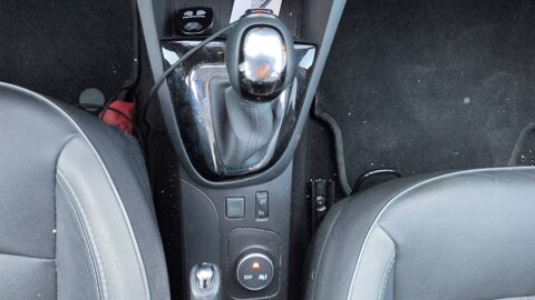 Captur 1.5 dCi 90 EDC6 Helly Hansen 2015 occasion 95000 Cergy