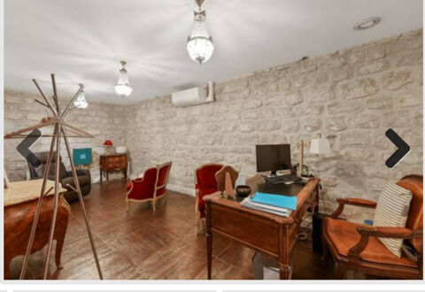   75002 PARIS -  MURS COMMERCIAUX LIBRES 222 M² 