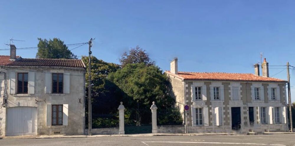Maison à vendre BARBEZIEUX SAINT HILAIRE (16)