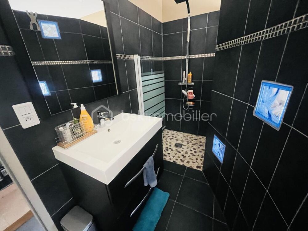  vendre  Maison Hyres (83400)