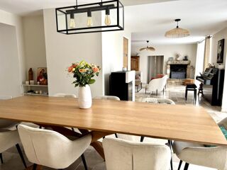  Maison � vendre 7 pi�ces 243 m�