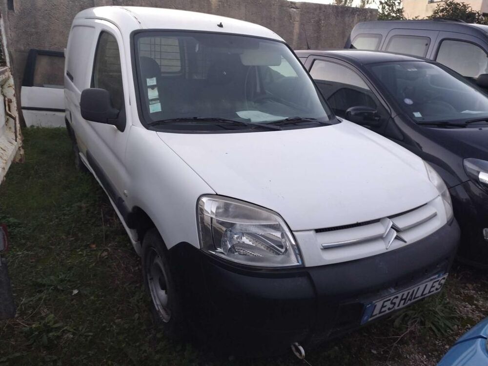Berlingo 1,6 HDI75CV 2 PLACES 2011 occasion 13510 &Eacute;guilles