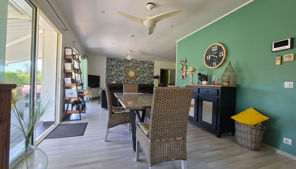 Maison de plain-pied ,7 500 m² de terrain arboré, garage, annexe
