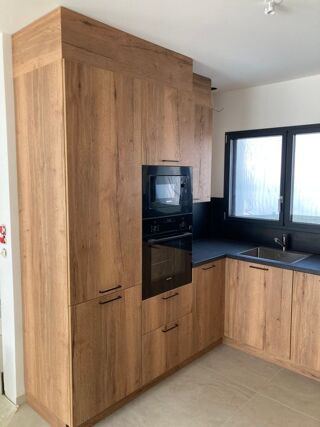  Maison à louer 5 pièces 150 m²