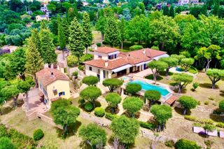  Villa à vendre 9 pièces 440 m²