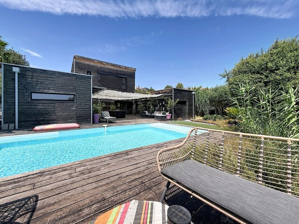 JUVIGNAC : FONTCAUDE  VILLA CONTEMPORAINE EN BOIS AVEC PISCINE ET VUE PANORAMIQUE SUR LE GOLF