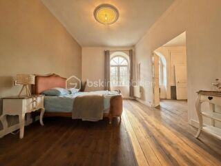  Propri�t�/ch�teau � vendre 8 pi�ces 237 m�