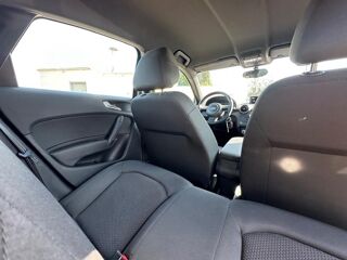 A1 SPORTBACK 1.6 TDI 90 AMBIENTE S tronic 2013 occasion 78240 Chambourcy