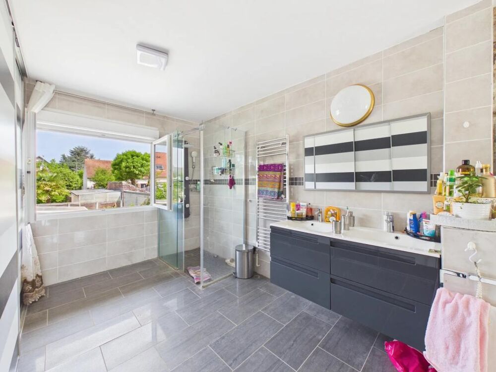 � vendre  Maison Montfermeil (93370)