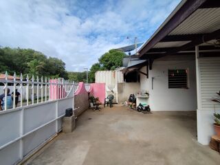  Immeuble à vendre 6 pièces 313 m²