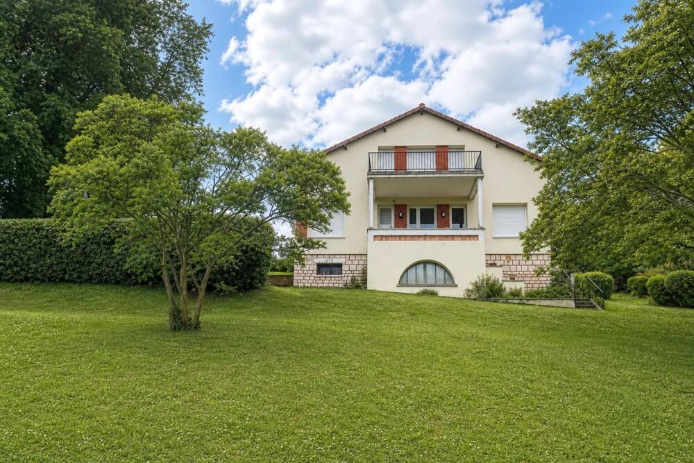 Vente Maison Antigny - Maison Louée Vue Sur Abbaye Antigny