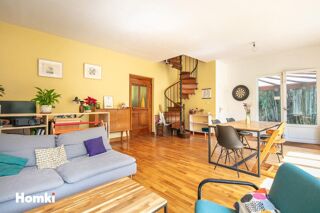  Maison à vendre 10 pièces 220 m²
