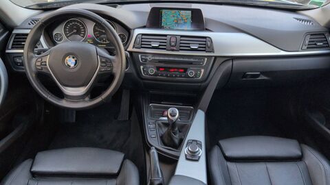 S&eacute;rie 3 (F30) 318d 143 xDrive Sport 2015 occasion 69570 Dardilly