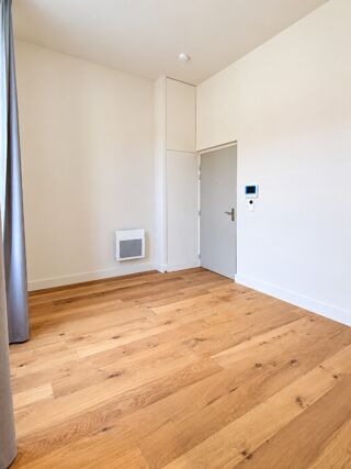  Appartement à louer 1 pièce 20 m²