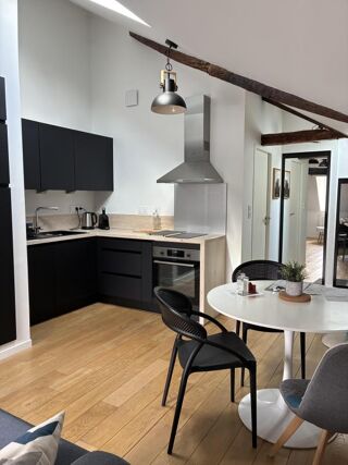  Appartement à louer 2 pièces 44 m²