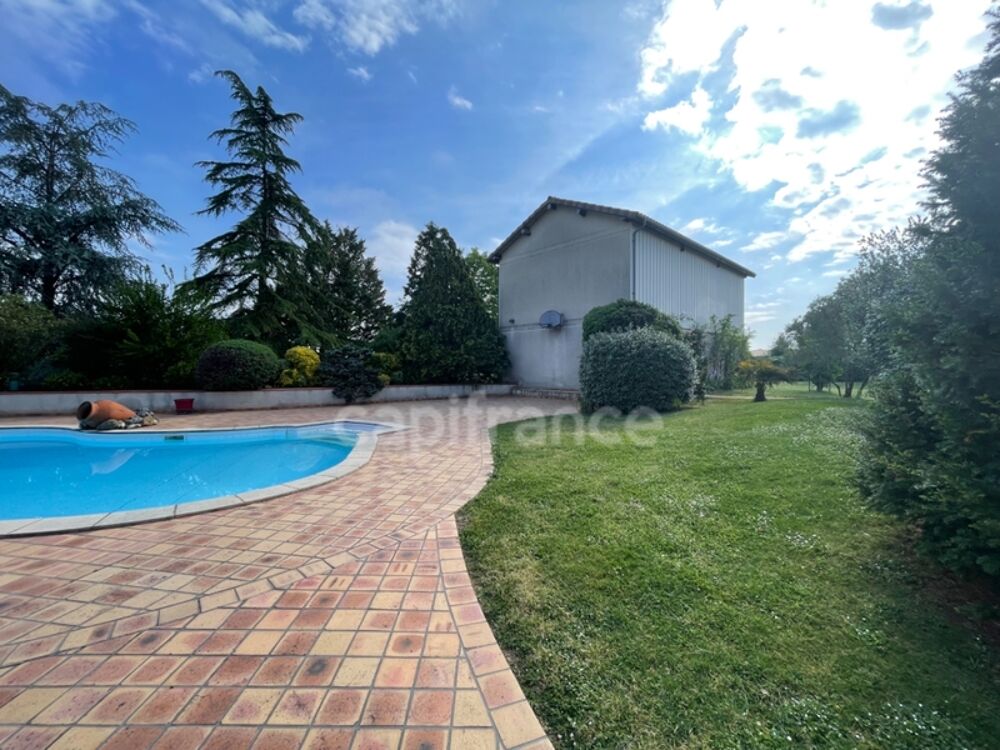 Vente Maison Maison surface habitable 377m2 - 6 chambres - piscine - garage - hangar à MARMANDE (47) Marmande