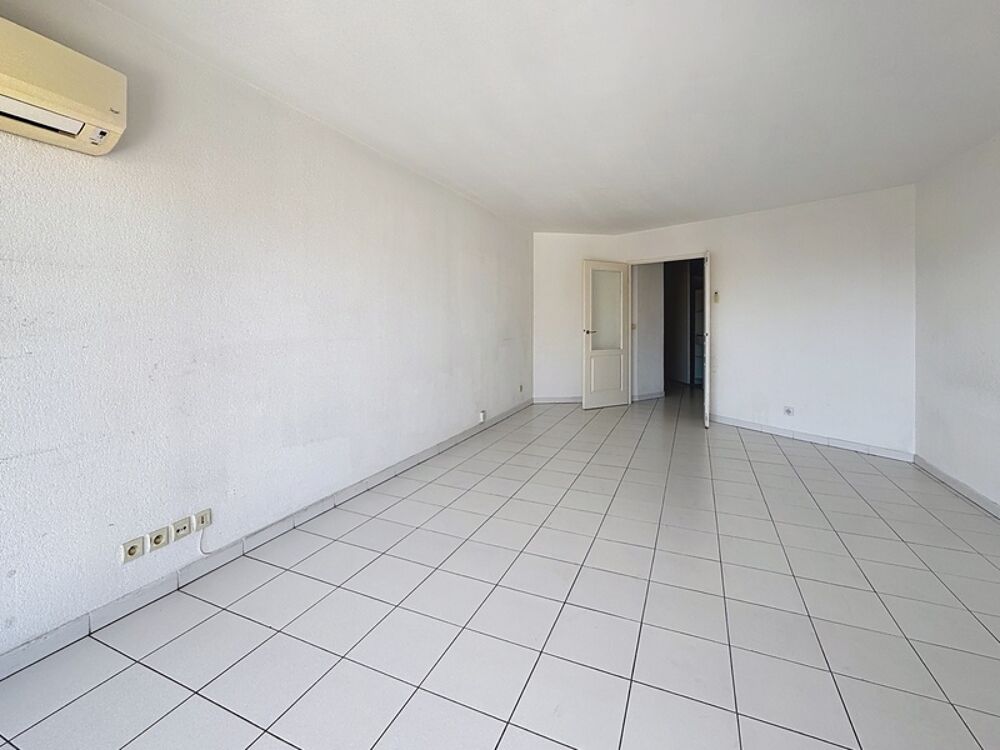 Vente Appartement Appartement à vendre 3 pièces  avec grand Balcon Cannes
