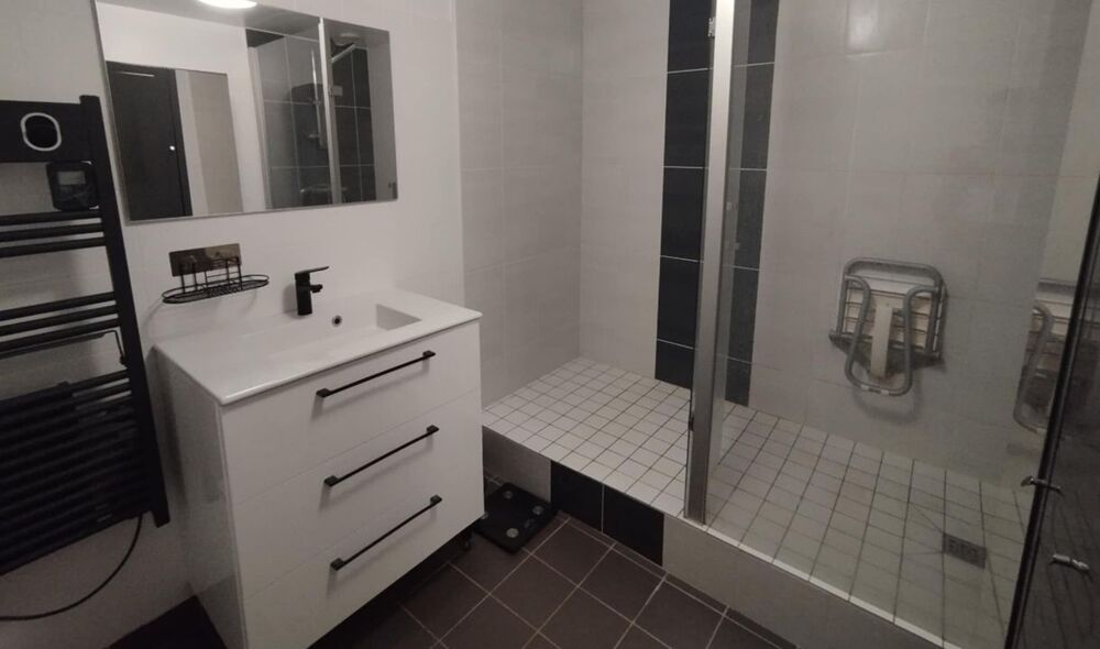 Location Appartement Appartement de 82m2 à louer sur Laval Laval