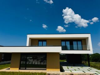  Maison à vendre 7 pièces 141 m²