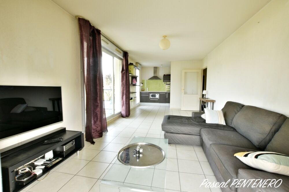 Vente Appartement T2 47 m² – Grande terrasse 22 m² + balcon – Parking + garage – Résidence avec piscine – Vourles Vourles