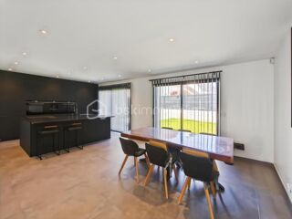  Maison à vendre 6 pièces 159 m²