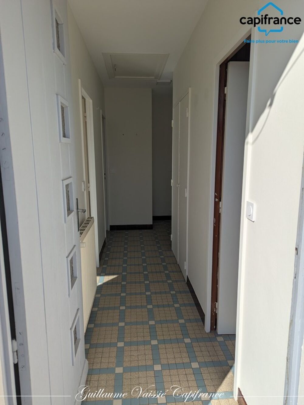 Location Maison Maison à louer VOUILLE - 5 Pièces 107 m² - Garage Vouille