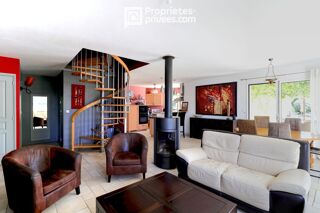  Maison � vendre 8 pi�ces 146 m�