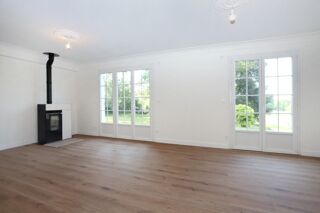  Maison  vendre 7 pices 239 m