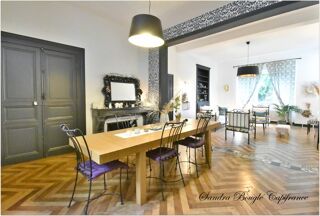  Maison à vendre 12 pièces 317 m²