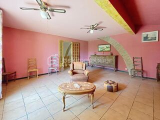  Maison � vendre 4 pi�ces 185 m�