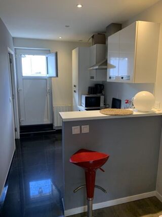  Appartement à louer 1 pièce 27 m²