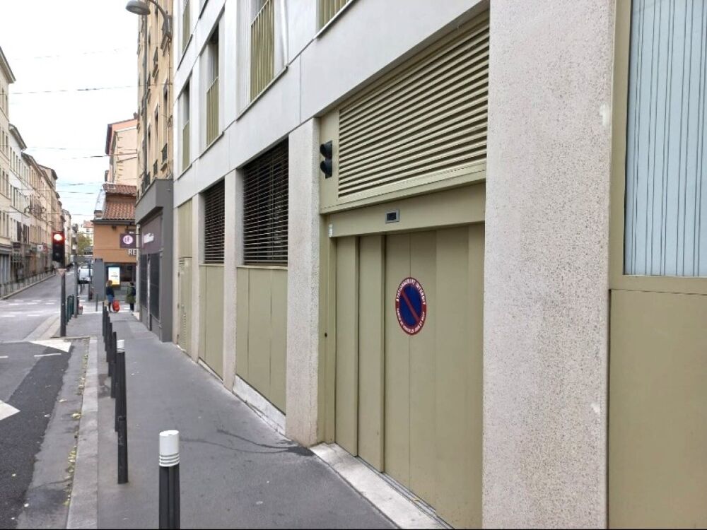 Location Parking/Garage Garage à Lyon 4 Lyon 4
