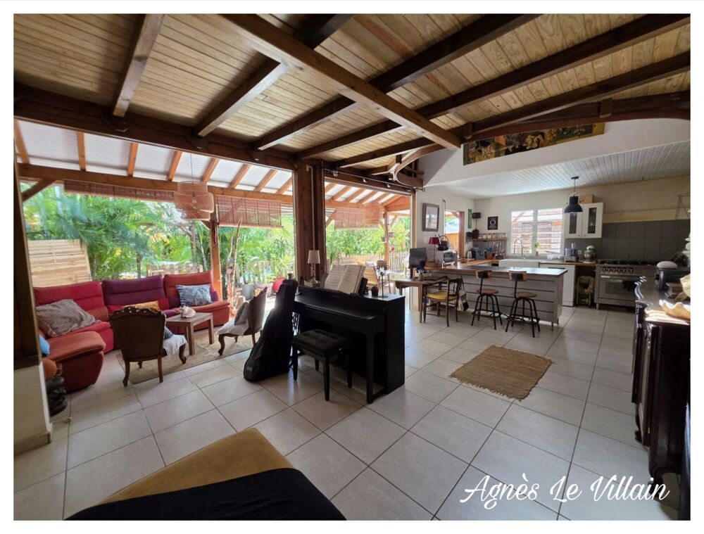 Vente Propriété/Château Maison et ses 3 Bungalows Deshaies