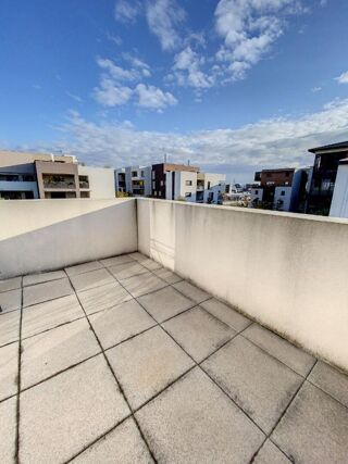  Appartement  vendre 4 pices 82 m