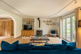  Villa à vendre 5 pièces 180 m²