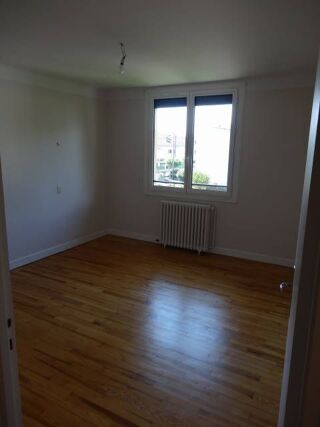  Maison à louer 5 pièces 140 m²