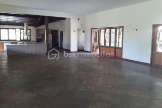  Villa � vendre 7 pi�ces 460 m�